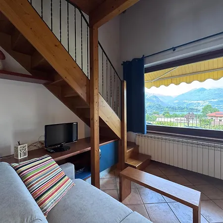 Apartment Casa Simona - La Finestra Sul Di Colico