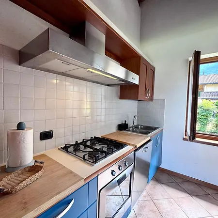 Casa Simona - La Finestra Sul Di Colico